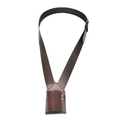 Porta estandarte de cuero cruzado con cubilete 250