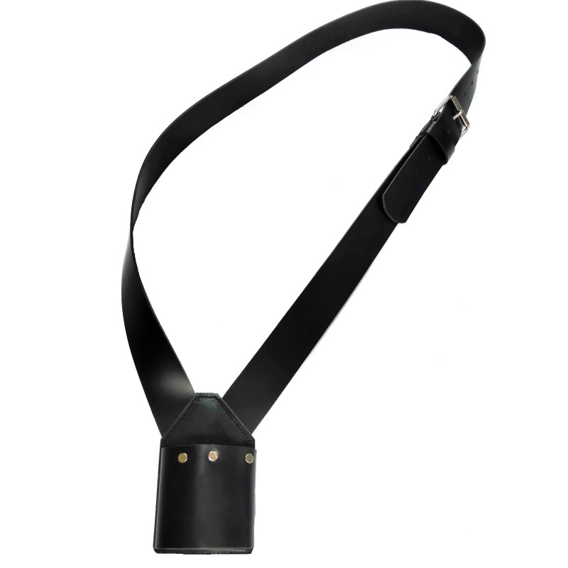 Porta estandarte de cuero cruzado con cubilete 250