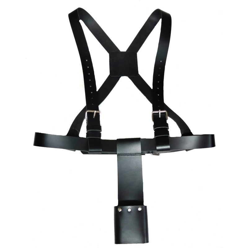 Porta estandarte de cuero con tira larga de piel tirantes y cubilete 252