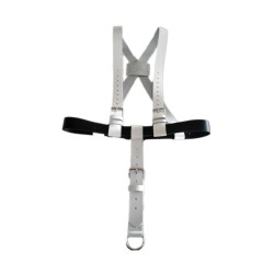 Porta estandarte cuero ajustable de tirantes con tira larga y piquete redondo 258