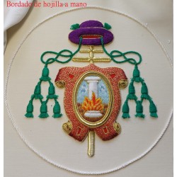 La Macarena. Escudo Bordado Nazareno