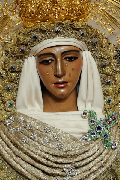 Túnica Esperanza de Triana